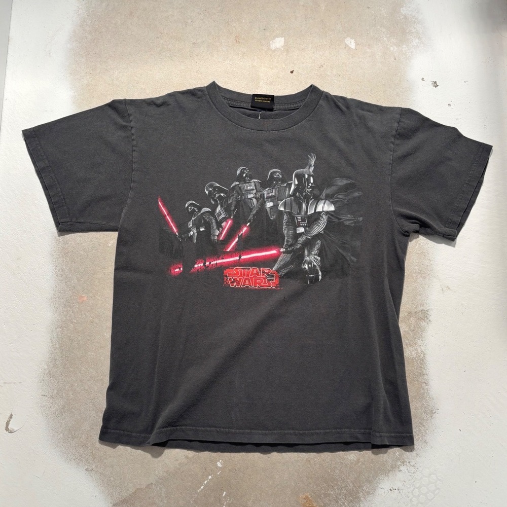 Star Wars Darth Vader Graphic T-Shirt Mens Small Faded Black Short Sleeve Tee